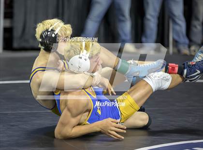 Thumbnail 2 in CIF State Boys Wrestling Championships (Consolation Round 1) photogallery.