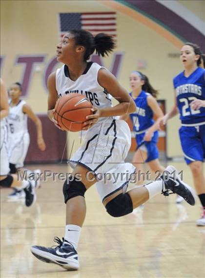 Thumbnail 3 in Dr. Phillips vs. Cicero-North Syracuse (Nike Tournament of Champions) photogallery.