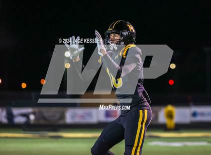 Thumbnail 2 in Yorba Linda @ Newbury Park (CIF-SS D2 Semi Final) photogallery.