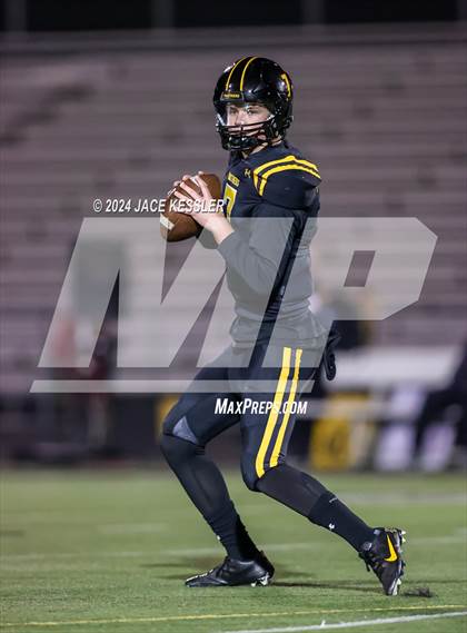 Thumbnail 1 in Yorba Linda @ Newbury Park (CIF-SS D2 Semi Final) photogallery.