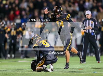 Thumbnail 3 in Yorba Linda @ Newbury Park (CIF-SS D2 Semi Final) photogallery.