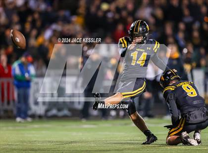 Thumbnail 2 in Yorba Linda @ Newbury Park (CIF-SS D2 Semi Final) photogallery.
