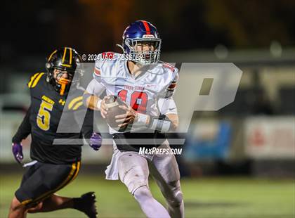 Thumbnail 3 in Yorba Linda @ Newbury Park (CIF-SS D2 Semi Final) photogallery.