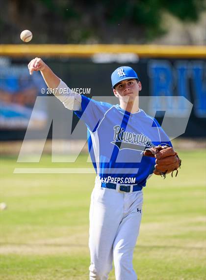 Thumbnail 2 in Armwood @ Riverview photogallery.