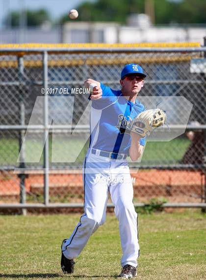 Thumbnail 1 in Armwood @ Riverview photogallery.