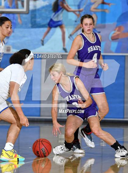 Thumbnail 2 in Shasta vs. Folsom (Dorothy Speck Memorial) photogallery.
