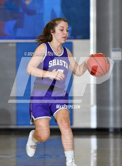 Thumbnail 1 in Shasta vs. Folsom (Dorothy Speck Memorial) photogallery.