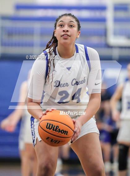 Thumbnail 3 in Grant @ Deer Creek (OSSAA Regional Playoff) photogallery.