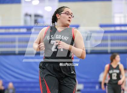 Thumbnail 3 in Grant @ Deer Creek (OSSAA Regional Playoff) photogallery.