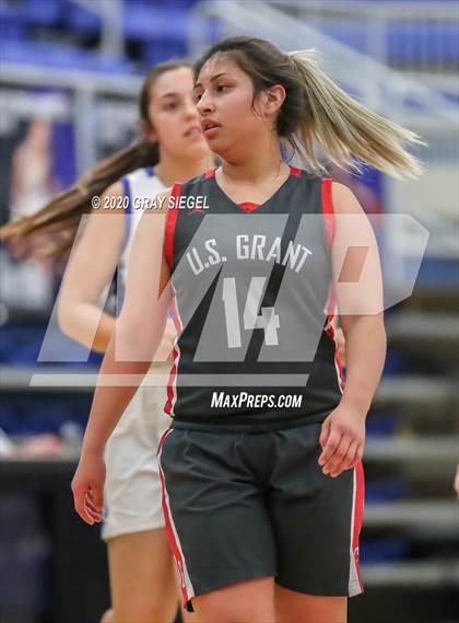 Thumbnail 2 in Grant @ Deer Creek (OSSAA Regional Playoff) photogallery.