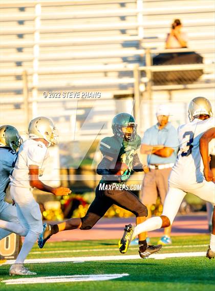 Thumbnail 1 in Burbank @ Monterey Trail photogallery.