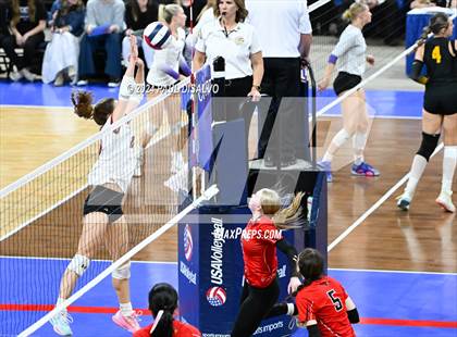 Thumbnail 2 in Merino vs. McClave (CHSAA 1A State FInal) photogallery.