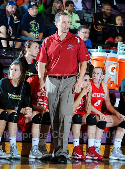 Thumbnail 2 in Riverdale Baptist vs. Mater Dei (Nike Tournament of Champions) photogallery.