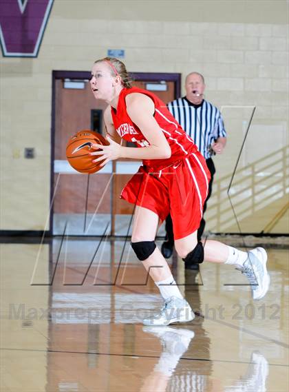 Thumbnail 3 in Riverdale Baptist vs. Mater Dei (Nike Tournament of Champions) photogallery.