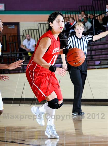 Thumbnail 2 in Riverdale Baptist vs. Mater Dei (Nike Tournament of Champions) photogallery.