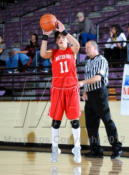 Thumbnail 1 in Riverdale Baptist vs. Mater Dei (Nike Tournament of Champions) photogallery.