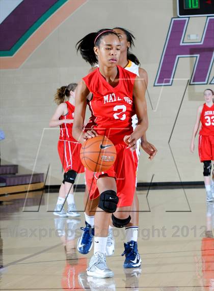 Thumbnail 3 in Riverdale Baptist vs. Mater Dei (Nike Tournament of Champions) photogallery.
