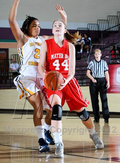 Thumbnail 1 in Riverdale Baptist vs. Mater Dei (Nike Tournament of Champions) photogallery.