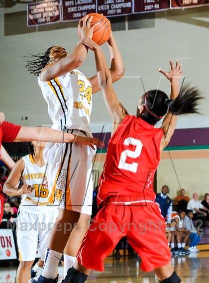 Thumbnail 1 in Riverdale Baptist vs. Mater Dei (Nike Tournament of Champions) photogallery.