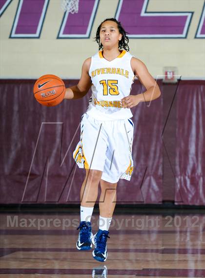 Thumbnail 2 in Riverdale Baptist vs. Mater Dei (Nike Tournament of Champions) photogallery.