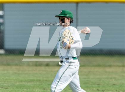 Thumbnail 3 in Luling @ Cole photogallery.