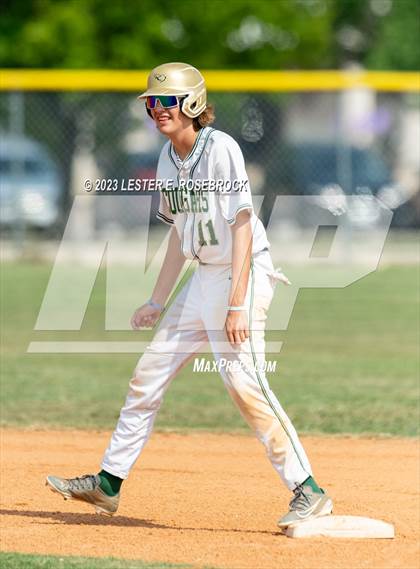 Thumbnail 2 in Luling @ Cole photogallery.