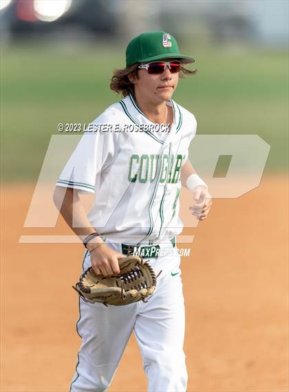 Thumbnail 1 in Luling @ Cole photogallery.