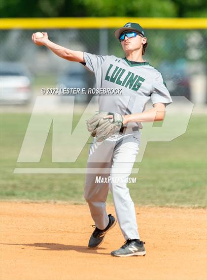 Thumbnail 1 in Luling @ Cole photogallery.
