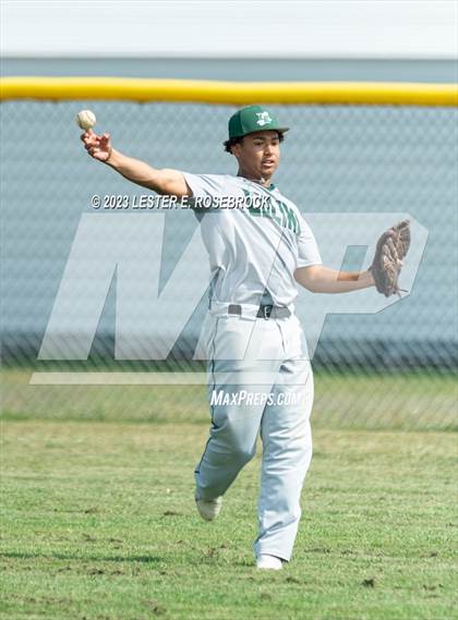 Thumbnail 3 in Luling @ Cole photogallery.