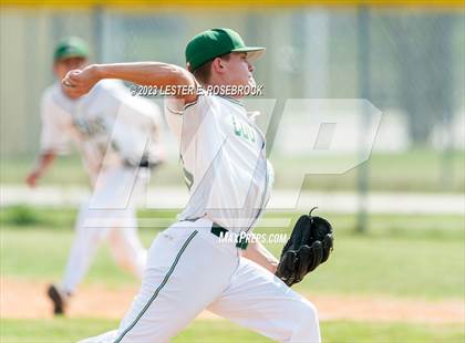 Thumbnail 3 in Luling @ Cole photogallery.