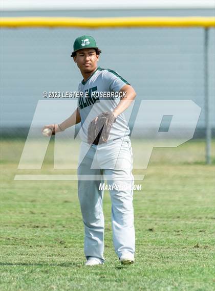Thumbnail 3 in Luling @ Cole photogallery.
