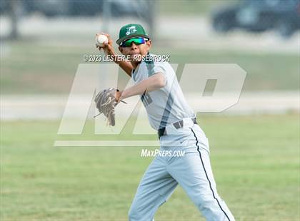 Thumbnail 3 in Luling @ Cole photogallery.