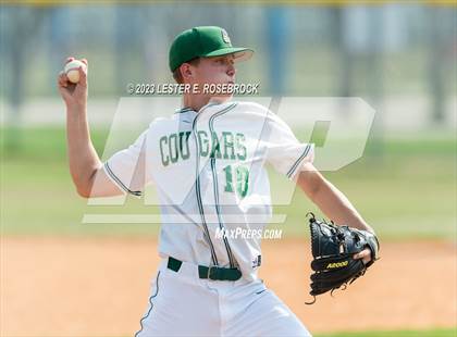 Thumbnail 1 in Luling @ Cole photogallery.