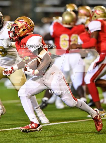 Thumbnail 3 in DeSoto @ South Grand Prairie photogallery.