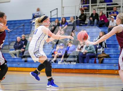 Thumbnail 2 in Clarksville Christian @ Donelson Christian Academy photogallery.
