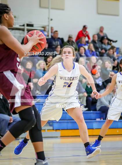 Thumbnail 3 in Clarksville Christian @ Donelson Christian Academy photogallery.