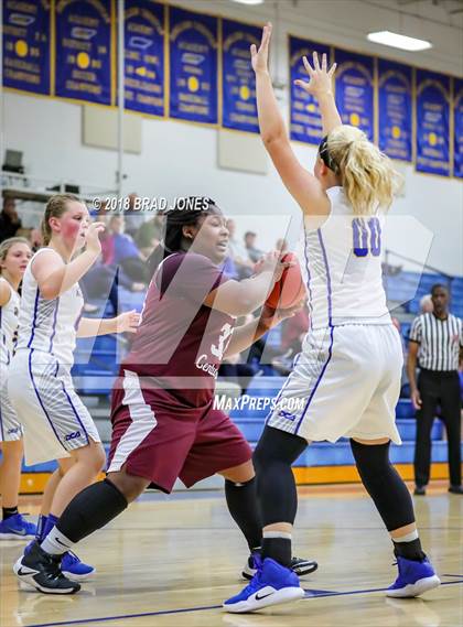 Thumbnail 1 in Clarksville Christian @ Donelson Christian Academy photogallery.