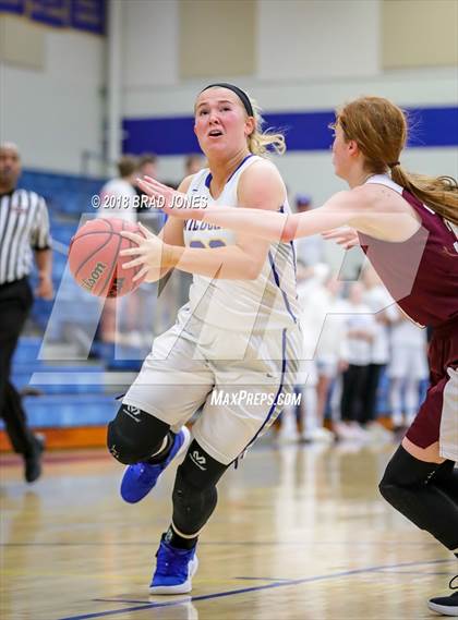 Thumbnail 3 in Clarksville Christian @ Donelson Christian Academy photogallery.