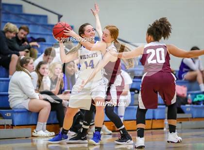 Thumbnail 2 in Clarksville Christian @ Donelson Christian Academy photogallery.