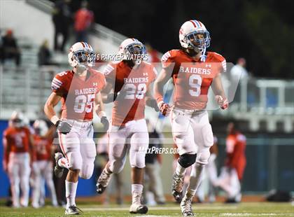 Thumbnail 3 in Jesuit @ Archbishop Rummel (LHSAA Division I 1st Round) photogallery.