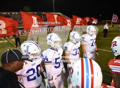 Thumbnail 1 in Jesuit @ Archbishop Rummel (LHSAA Division I 1st Round) photogallery.