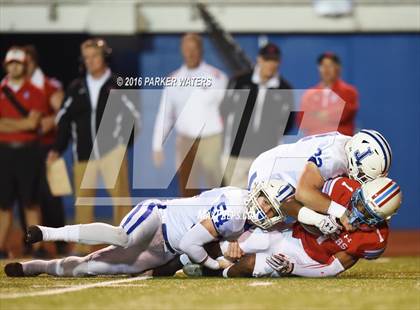 Thumbnail 1 in Jesuit @ Archbishop Rummel (LHSAA Division I 1st Round) photogallery.