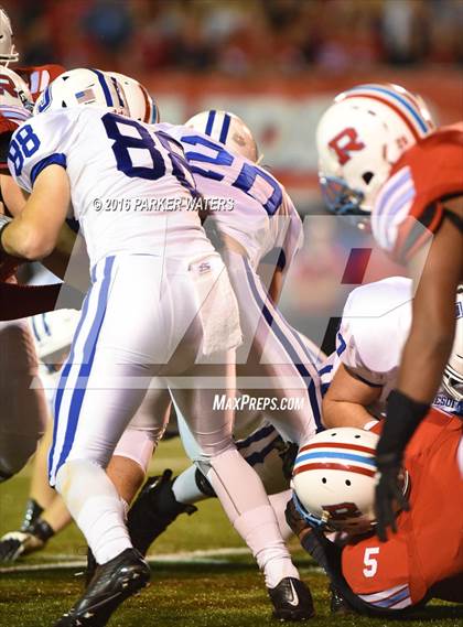 Thumbnail 3 in Jesuit @ Archbishop Rummel (LHSAA Division I 1st Round) photogallery.