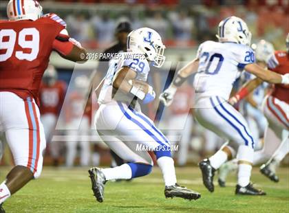Thumbnail 1 in Jesuit @ Archbishop Rummel (LHSAA Division I 1st Round) photogallery.
