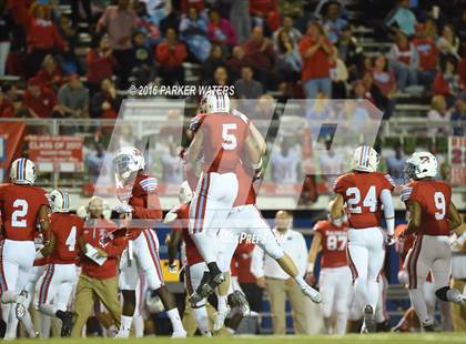 Thumbnail 2 in Jesuit @ Archbishop Rummel (LHSAA Division I 1st Round) photogallery.
