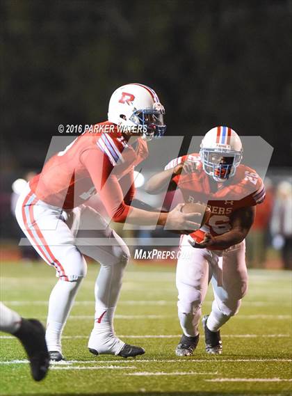 Thumbnail 3 in Jesuit @ Archbishop Rummel (LHSAA Division I 1st Round) photogallery.