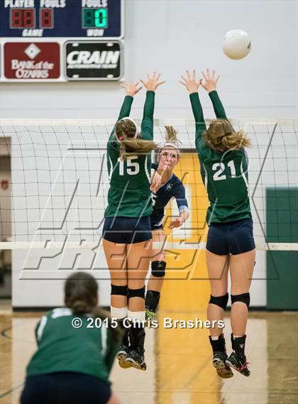 Thumbnail 2 in  Little Rock Christian Academy vs. Pulaski Academy photogallery.