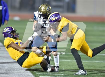 Thumbnail 2 in South El Monte vs Lynwood (CIF SS Division 13 Round 1) photogallery.
