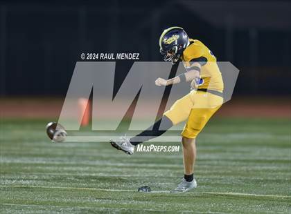 Thumbnail 1 in South El Monte vs Lynwood (CIF SS Division 13 Round 1) photogallery.