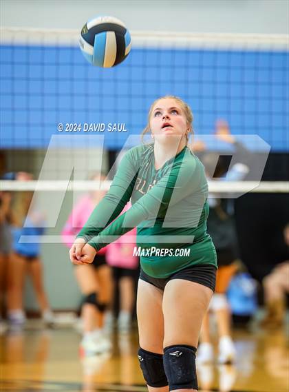 Thumbnail 1 in Falcon @ Vista Ridge photogallery.